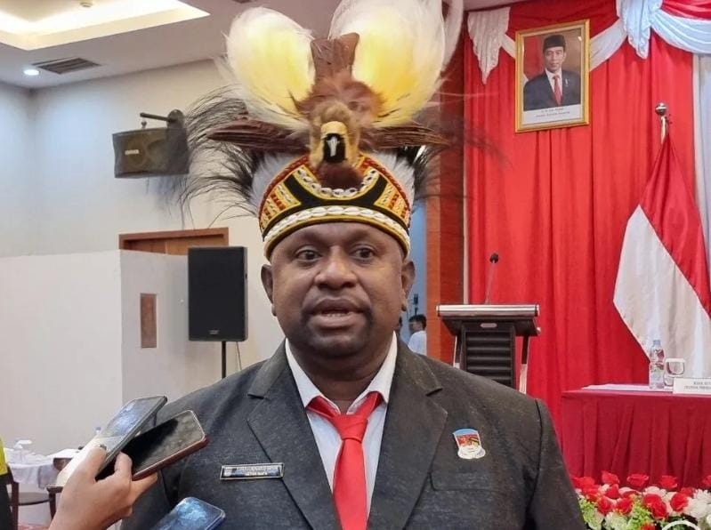 Ketua MRP Papua Barat “Statement Kelompok Kecil Di PBD, Bertentangan Dengan Domokrasi Di Negara Ini