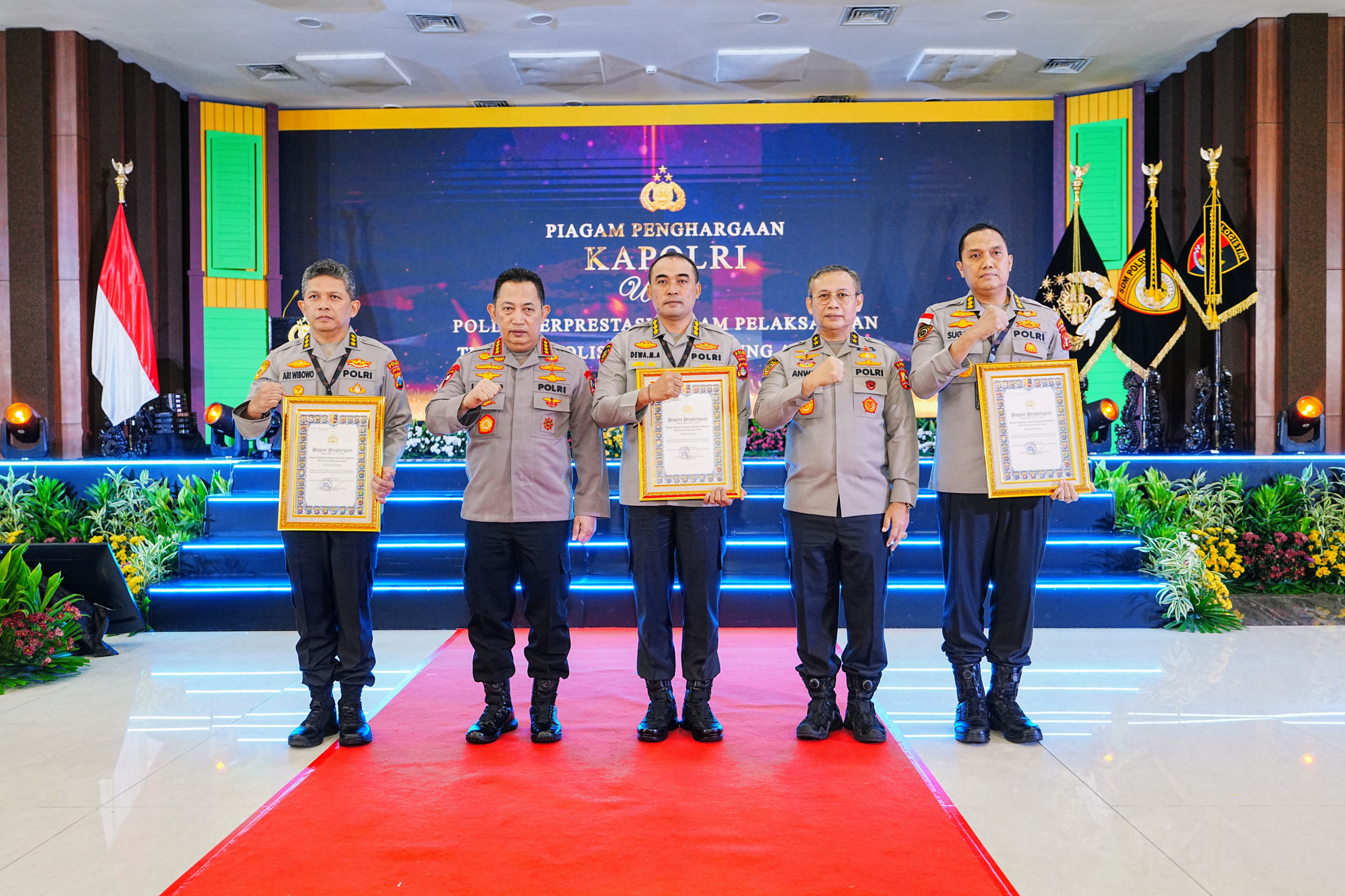 Polda Jatim Raih 3 Penghargaan Juara 1 Tingkat Nasional di Rakernis SDM Polri 2025