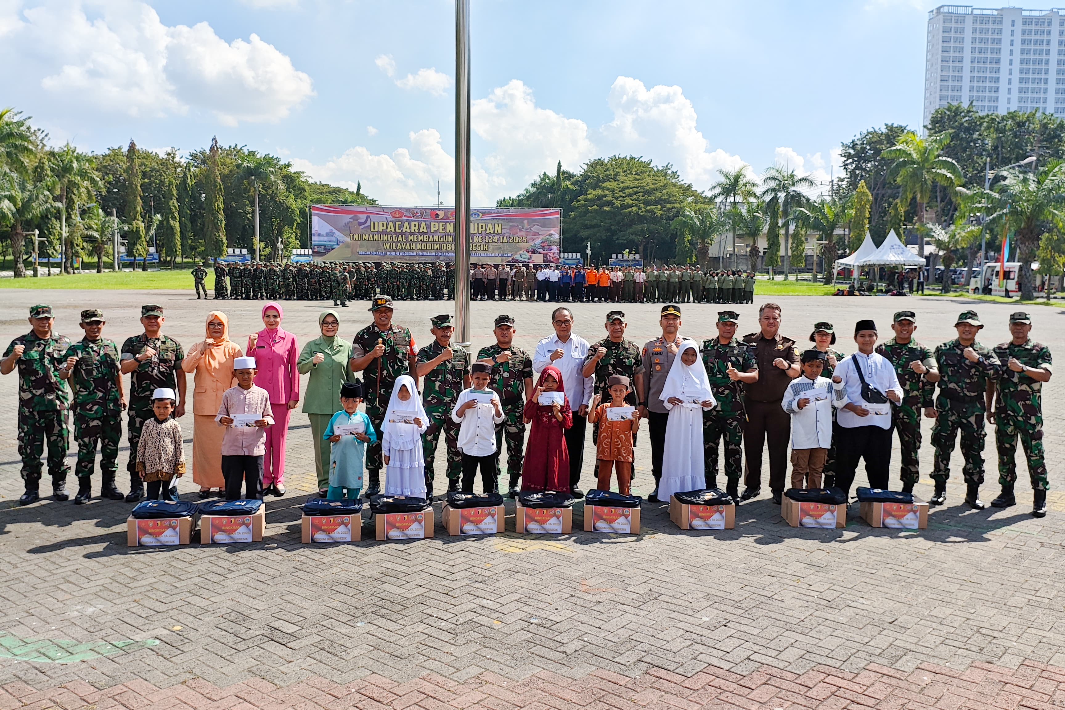 TMMD ke 124 di Desa Banter Resmi di Tutup, Tanda Keberhasilan Sinergi TNI dan Masyarakat
