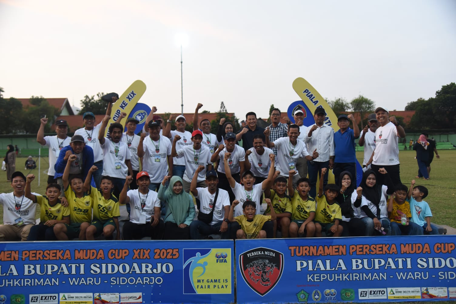 Bupati Sidoarjo Tutup Turnamen Perseka Muda Cup ke XIX Piala Bupati Sidoarjo 2025