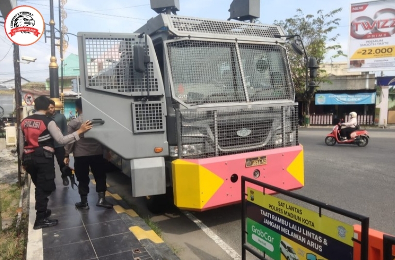 Suran Agung Polres Madiun Kota Rekayasa Lalin Sesuai Maklumat Aman Suro 2025