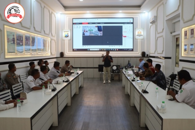 Program 10.000 CCTV Berkelanjutan, Polres Pasuruan Kota Gandeng Prinsipal Tiongkok dan Latih Pemuda Desa