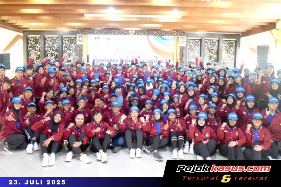 Bupati Subandi Berangkatkan Kontingen Kormi Sidoarjo Menuju Fornas VIII di NTB
