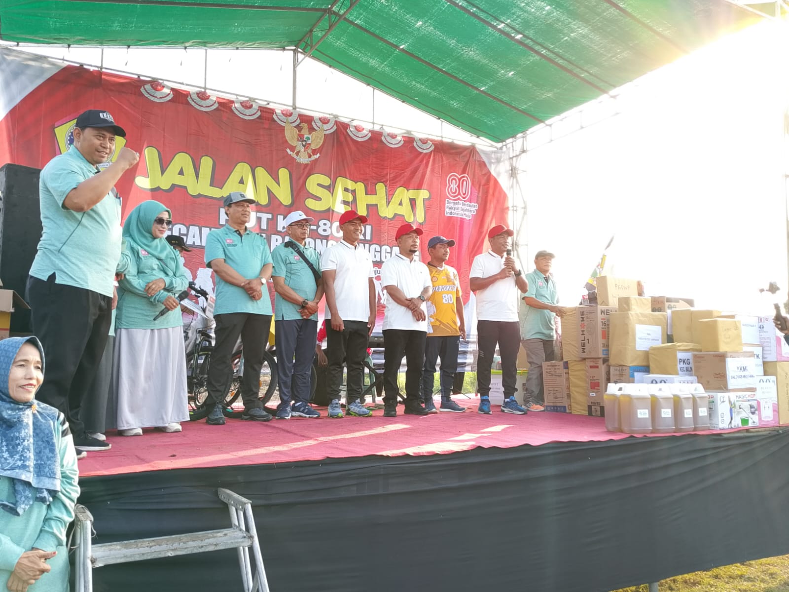 Sambut HUT RI Ke 80, Danramil Bersama Anggota Ikut Ramaikan Jalan Sehat
