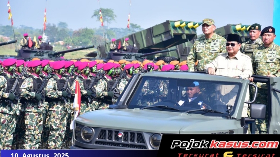 Penampilan Gagah Prajurit Petarung Pasmar 1 Dihadapan Presiden Republik Indonesia