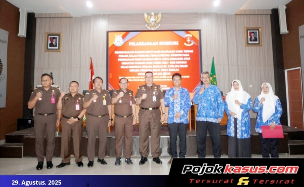 Perumda Delta Tirta Terima Pengembalian Barang Bukti Uang Senilai Rp 1,8 Miliar dari Kejaksaan Negeri Sidoarjo