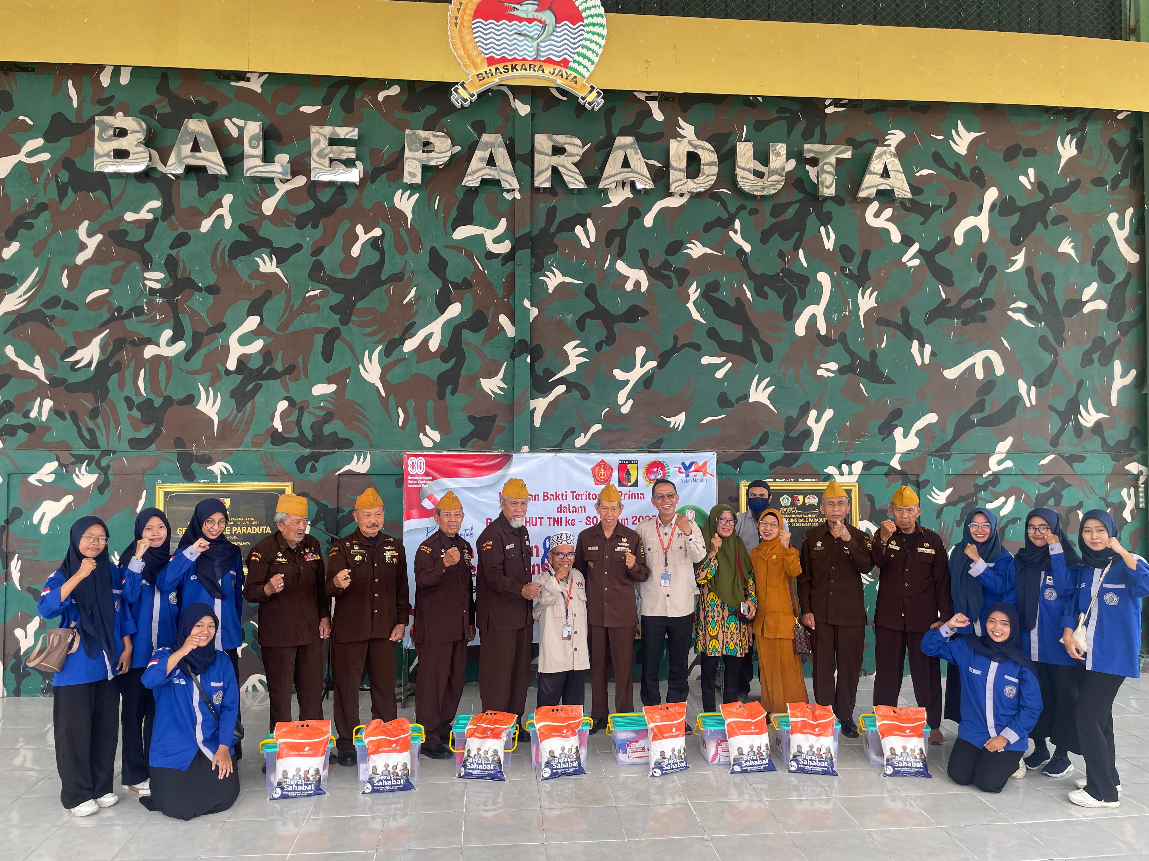 Kodim 0817/Gresik Menggelar Bakti Teritorial Prima HUT TNI ke-80: Wujud Kepedulian untuk Veteran dan Generasi Bangsa