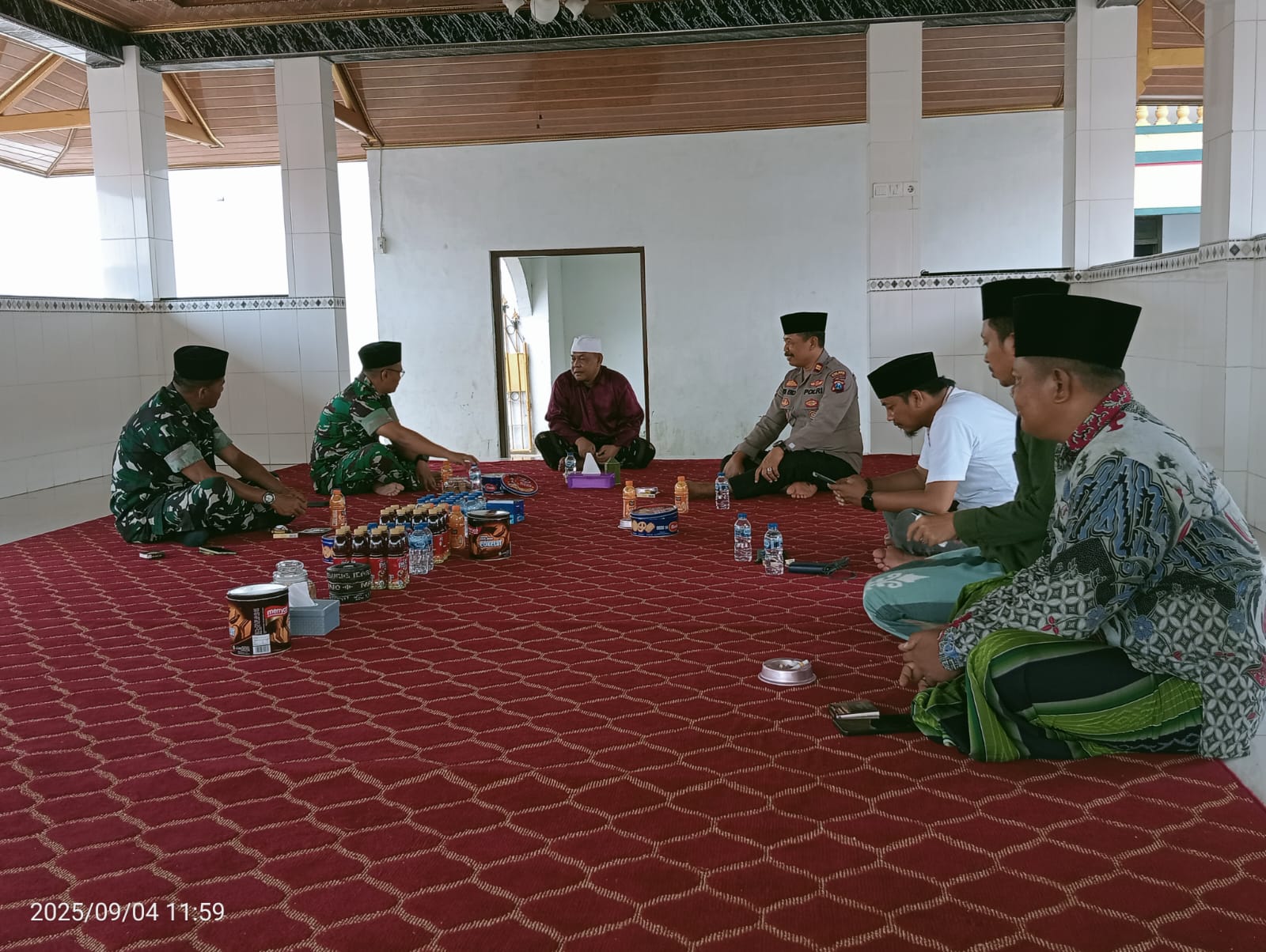 Pererat sinergi, Dandim 0829 kunjungi Ponpes Al-Muhajirin