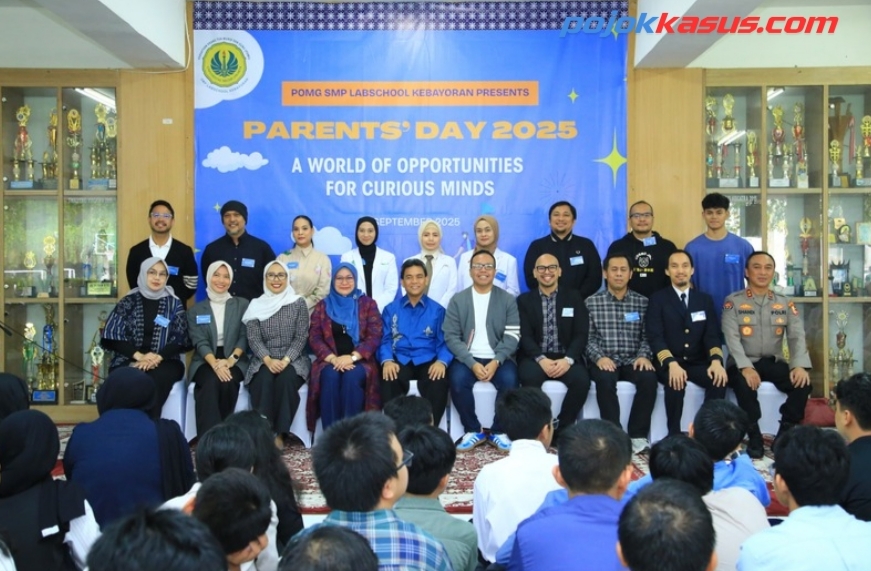 Kadiv Humas Beri Motivasi dan Pemahaman Tugas Kepolisian Pada Siswa Labschool Kebayoran