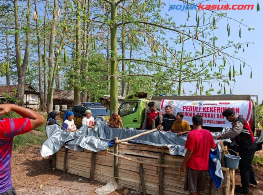 Sejumlah Desa Terdampak Kekeringan Polres Pasuruan Salurkan Bantuan Air Bersih untuk Warga Winongan