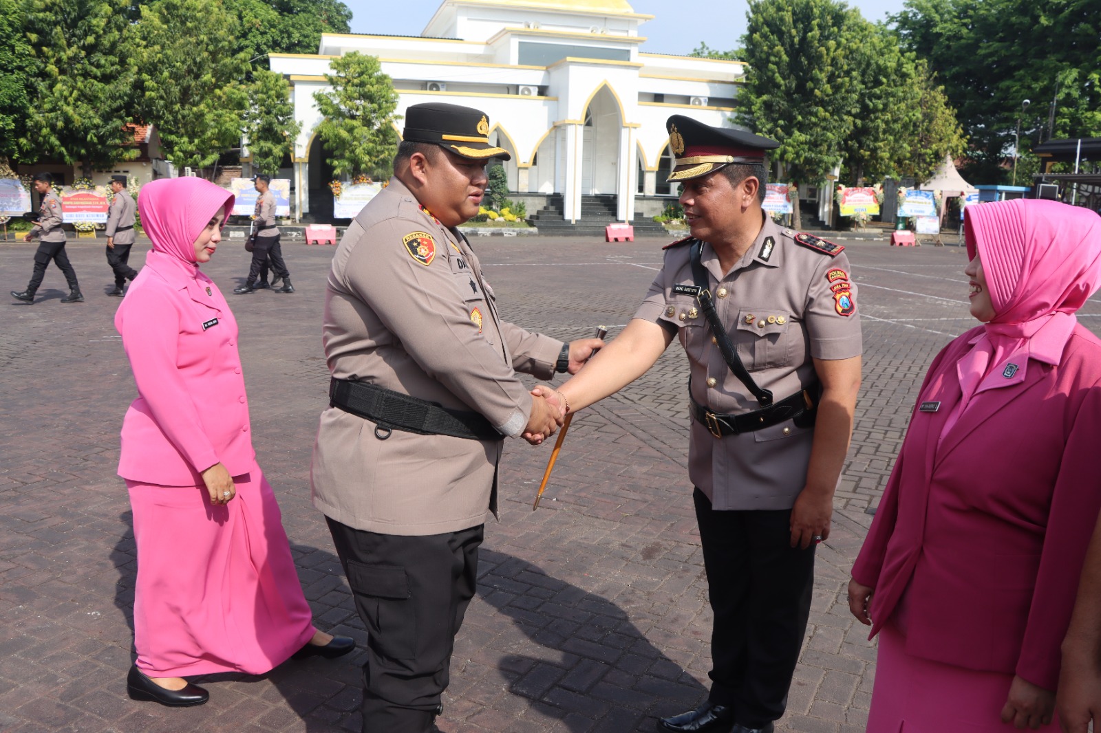 Kapolres Pasuruan Pimpin Sertijab Kabag SDM dan Sejumlah Kapolsek Jajaran