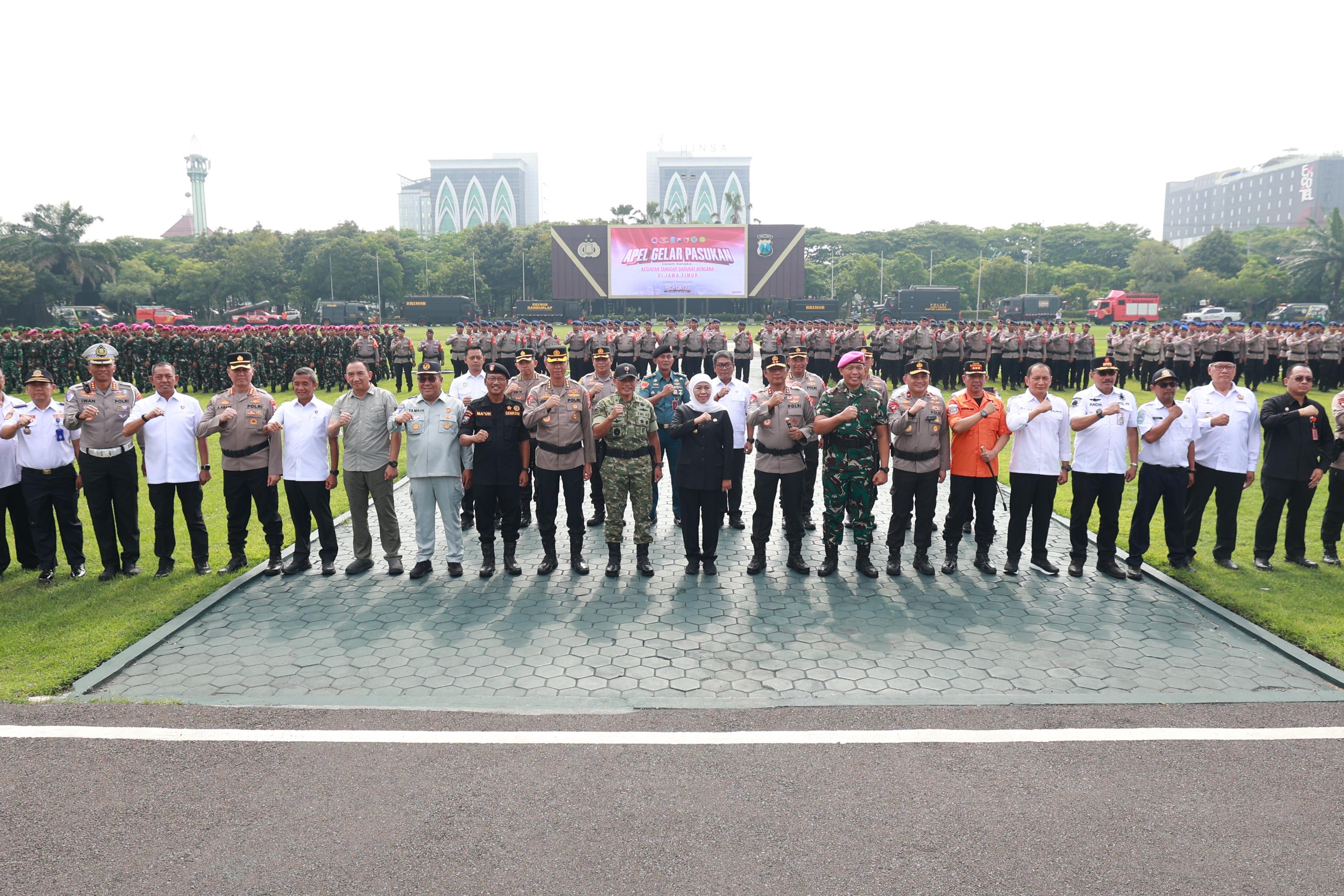 Polda Jatim dan Forkopimda Gelar Apel Siaga Bencana Serentak Hadapi Cuaca Ekstrem
