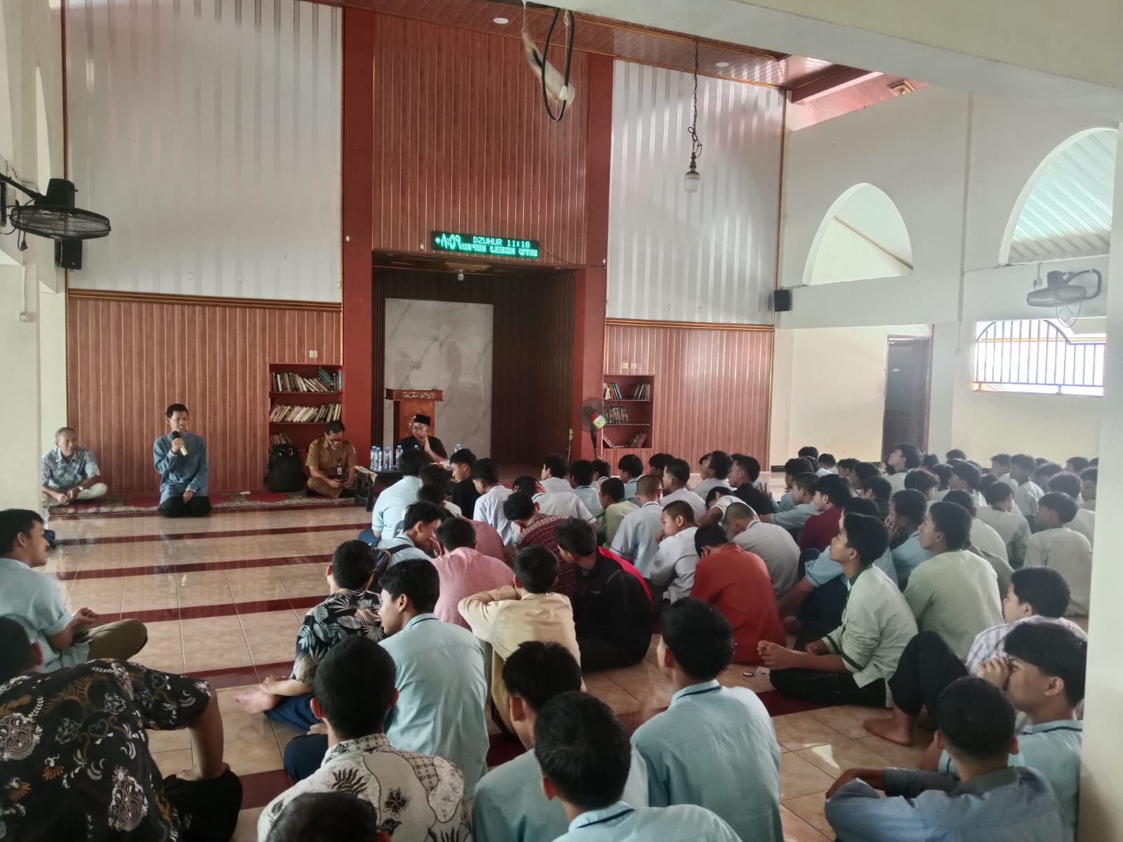 Sat Reskrim Polres Pasuruan Sosialisasikan Pesantren Ramah Anak di Ponpes