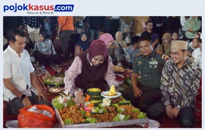 Makan Bersama HARJASDA, Wakil Bupati Sidoarjo Menyapa Warga