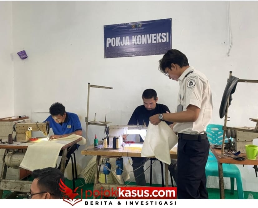 Rajutan Karya  Warga Binaan Di Balik Jeruji Lapas Sidoarjo.