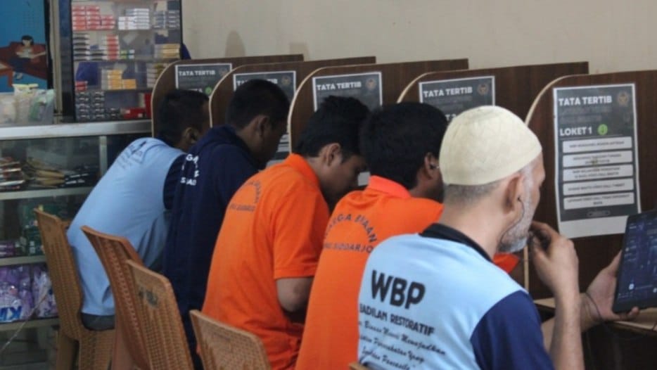 Lapas Sidoarjo buka
