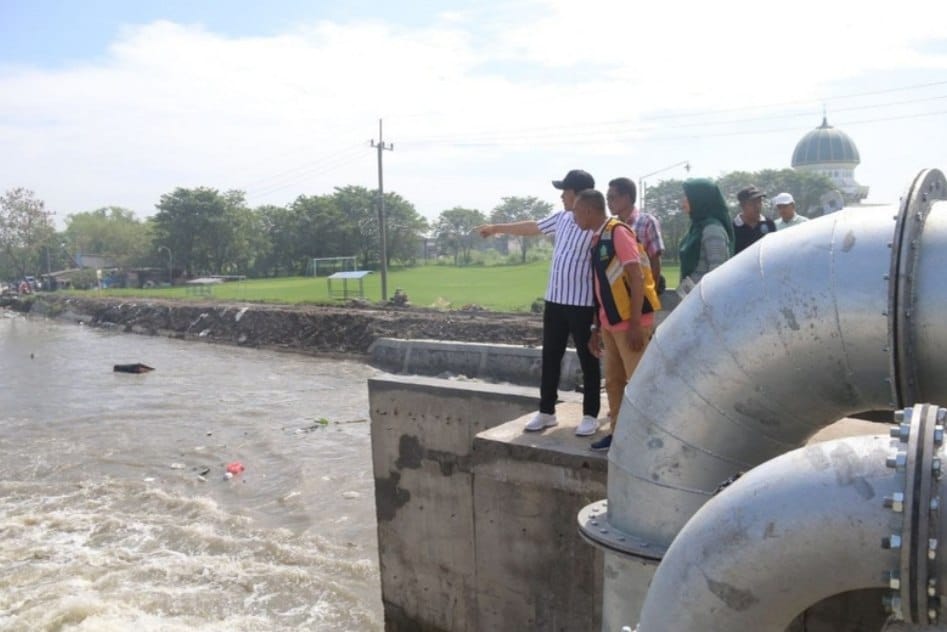 Soroti kualitas proyek,