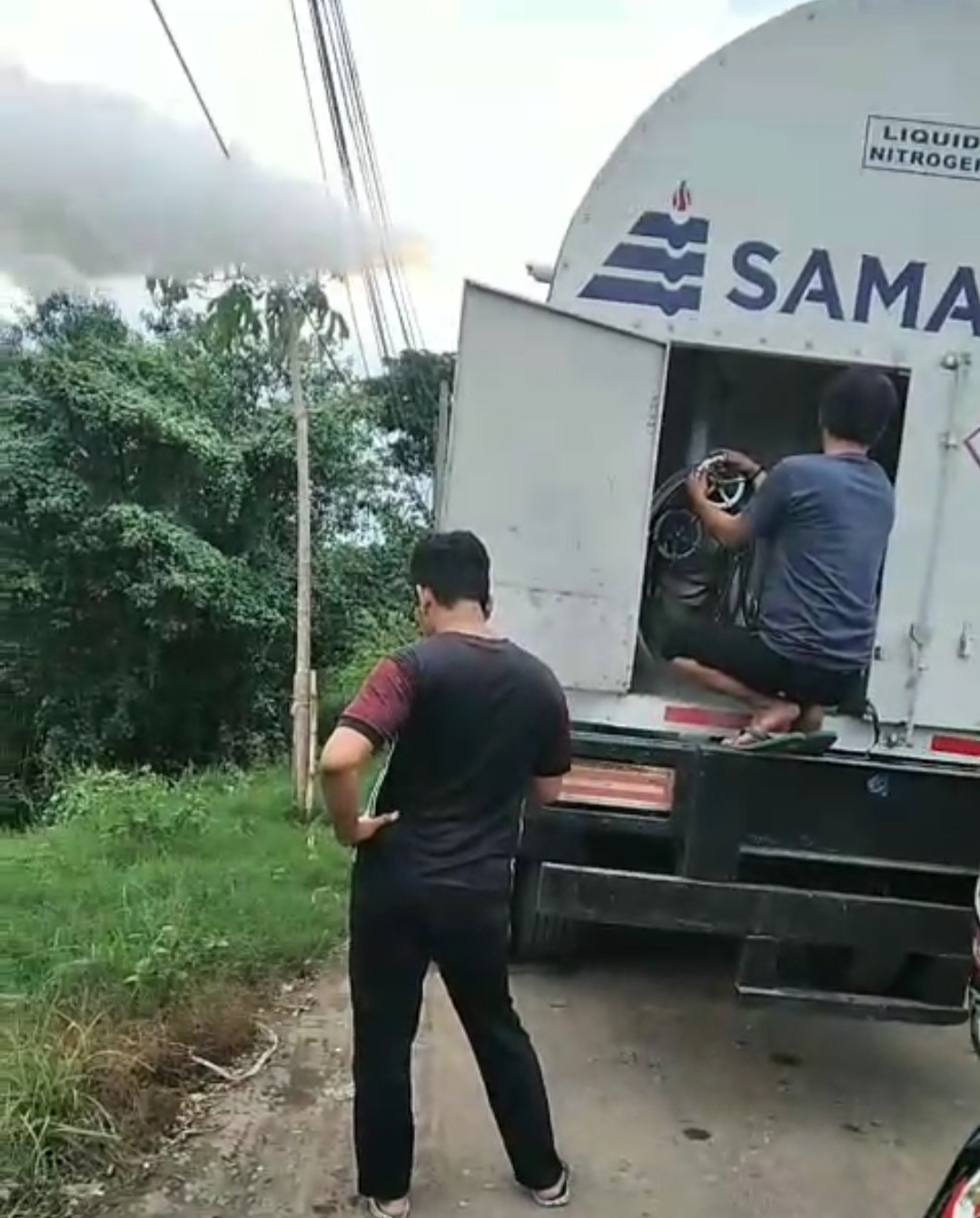 Gas nitrogen dibocorkan