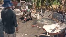 Puasa Tak Halangi Pengabdian, Babinsa Jatigunting dan Warga Kompak Bangun Irigasi