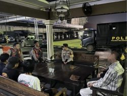 Tawuran remaja Mojokerto