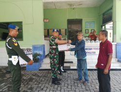 Aksi Sosial Subdenpom Pasuruan Bagikan Bingkisan Ramadhan