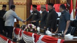 DPRD Sidoarjo Sahkan Raperda UKS dan Pos Pesantren