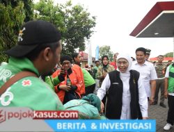 Ojol Sidoarjo Dapat BBM Gratis Khofifah Bagi Sembako