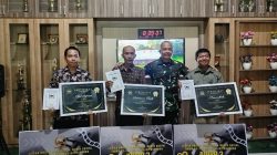 Kreativitas Bersinar di TMMD ke-127, Dandim 0819 Pasuruan Serahkan Penghargaan Lomba Jurnalistik