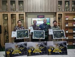Kreativitas Bersinar di TMMD ke-127, Dandim 0819 Pasuruan Serahkan Penghargaan Lomba Jurnalistik
