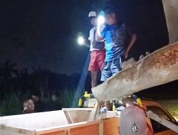 Pawang hujan desa