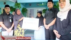 Santunan Rp314 Juta Diserahkan Langsung Subandi ke Keluarga Korban
