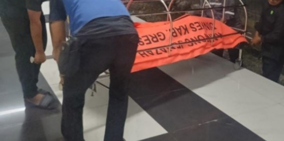 Nangis Ditegur Pakai