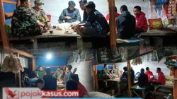 Tingkatkan Keamanan Lingkungan, Babinsa Puspo Aktif Dampingi Siskamling Warga
