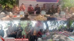 Babinsa Prigen Hadiri Sedekah Desa Pererat Kebersamaan Warga