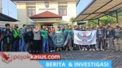 POJOKPAS Tabur Bunga, Doakan Driver Online Korban Kecelakaan
