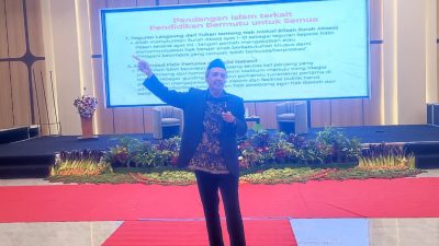 kepala sekolah