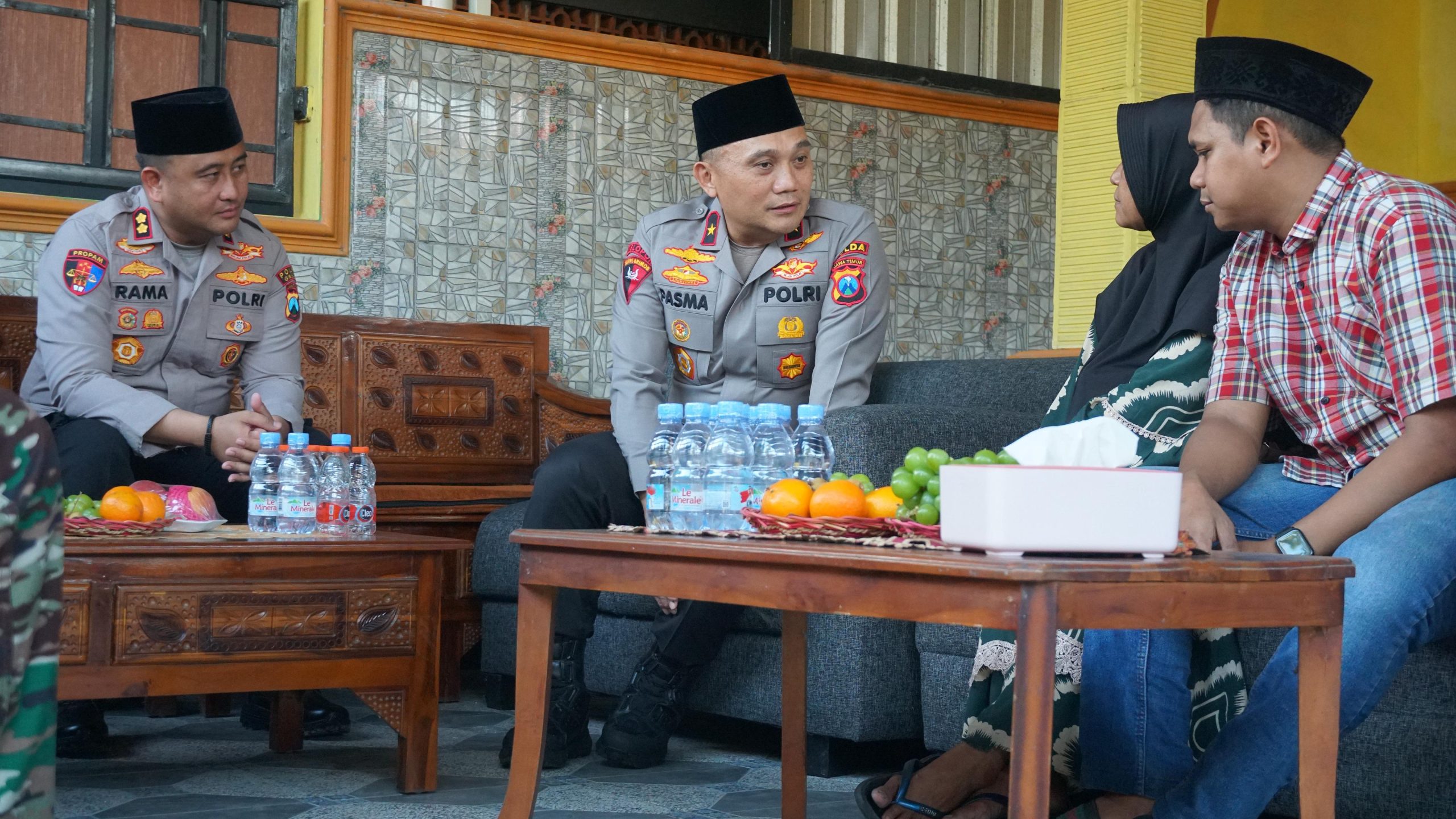 Wakapolda Jatim Takziah