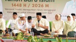 Ustadz Das’ad Latif Guncang Sidoarjo, Ribuan Jamaah Diajak Rawat Tradisi Ulama