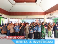 Sriatun Subandi Salurkan Bantuan Pangan