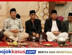 Tausiah Hanan Attaki dan Satu Dekade Ummi Peduli Sidoarjo Di Barengi Ratusan Doa Jamaah