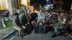 Babinsa Sertu Arif Sugianto Sigap Patroli Siskamling, Warga Bernapas Lega