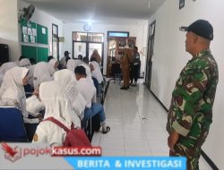 Babinsa Desa Menyarik Dampingi Pemeriksaan Kesehatan Calon Paskibraka