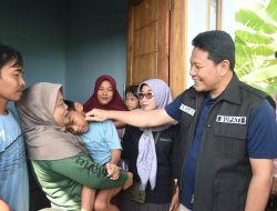 bantuan kursi roda