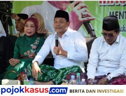 KH Anwar Zahid Bikin Jamaah Pabean Terhibur, Bupati Titip Pesan
