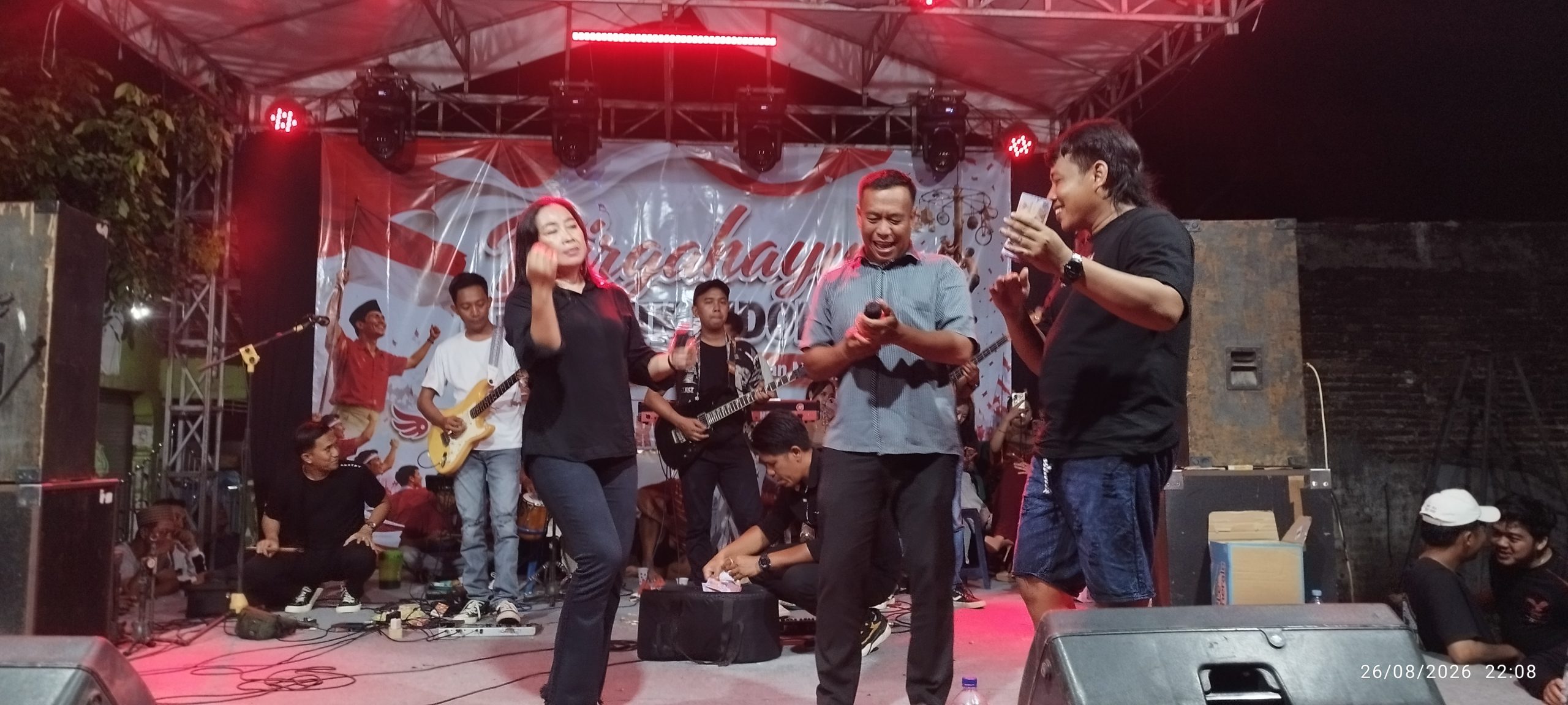 HUT RI Ke-81 Meriah, Warga Sabaria Perkuat Kekompakan