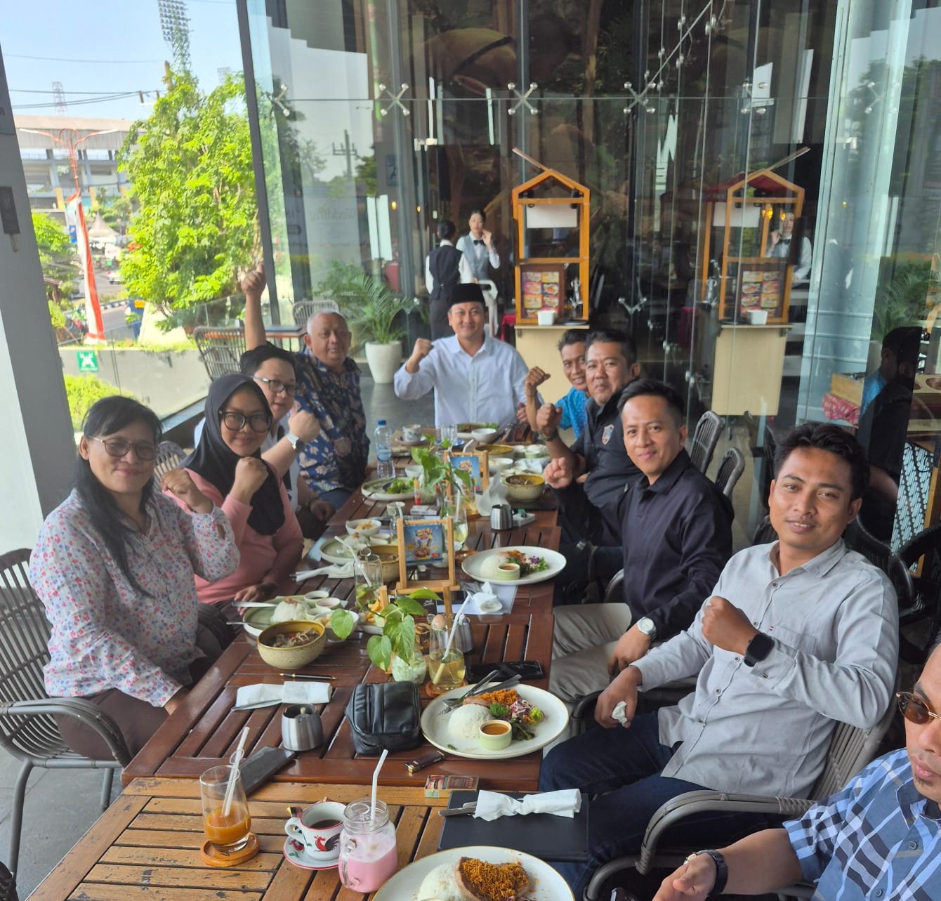 MILITAN GIBRAN 08 NUSANTARA DPW JATIM, GELAR PERTEMUAN DI KEDIRI, TARGET KAWAL PRABOWO-GIBRAN 2 PERIODE 2029
