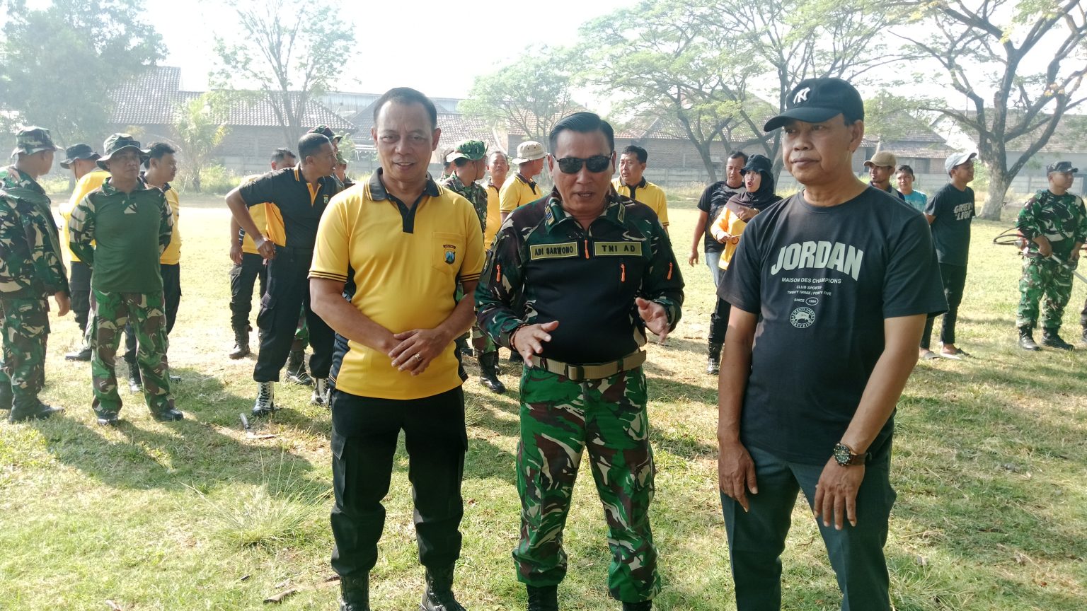 TNI-Polri Jabon Kompak Bersihkan Lingkungan, Sinergi Makin Kuat