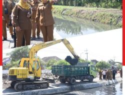Mimik Idayana Tinjau Normalisasi Sungai Mencegah Banjir Sejak Dini.